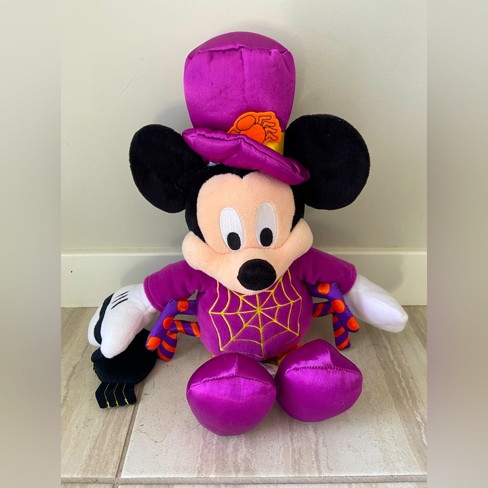 Halloween edition Disney store‎ Mickey mouse plush